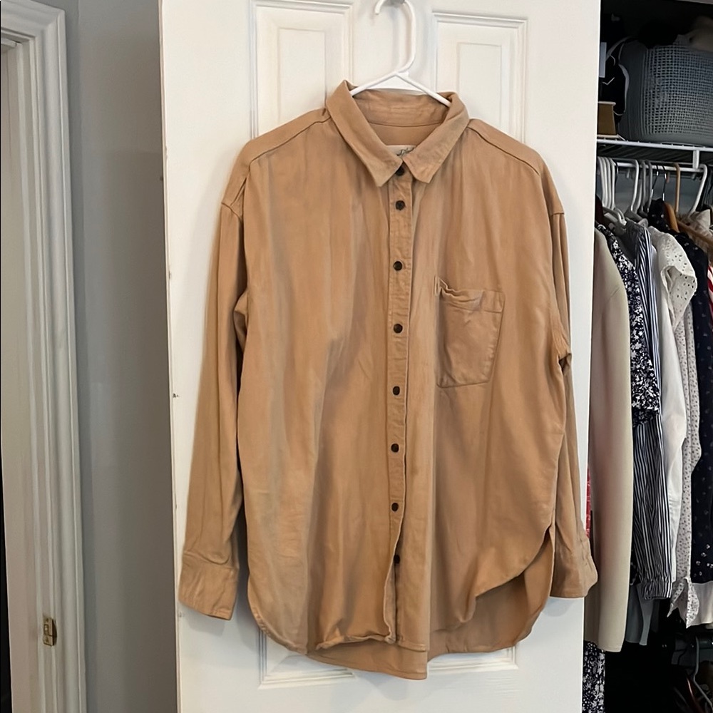Universal Thread Tan Button Down Shirt Corduroy